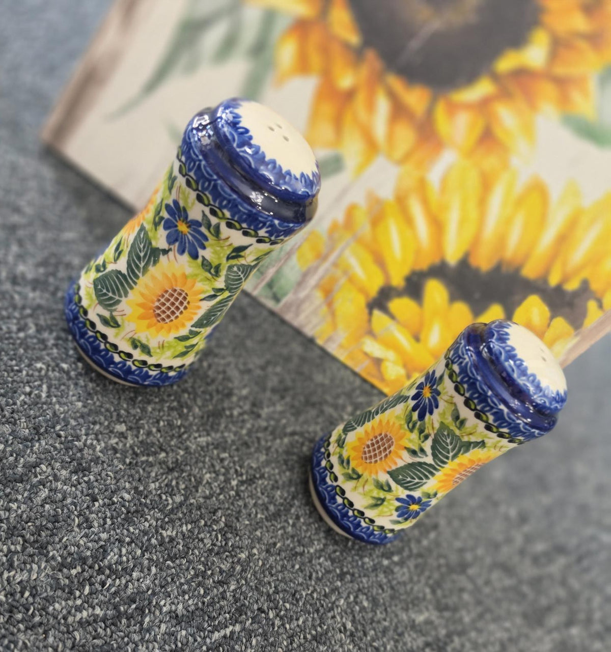 Lidia's Polish Pottery Floral Sunflower Salt and Pepper Shaker Set